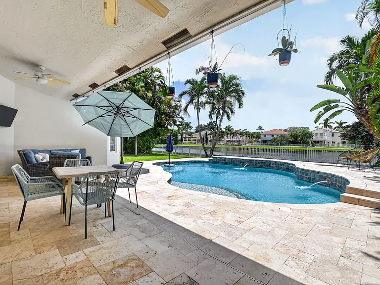 4085 Bahia Isle Cir — Photo 26
