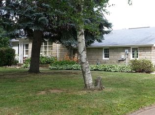 287 Crosse Rd, Amherst, OH 44001