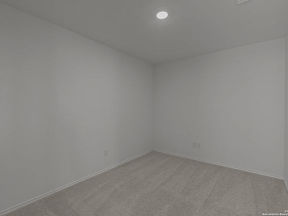 5th image of 1625 Viola Lane