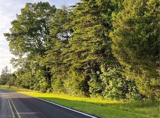 6129 & 6131 Hickory Creek Rd, High Pt, NC 27263