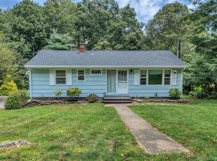 73 Riverview Rd, East Lyme, CT 06357