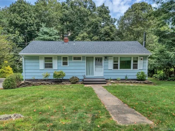 73 Riverview Road, East Lyme, CT 06357