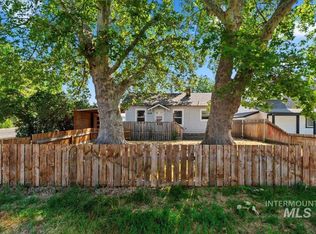 304 S Elder St, Nampa, ID 83686