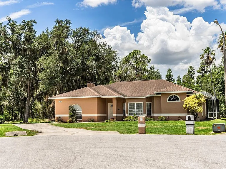 2326 Deerbrook Dr — Photo 74