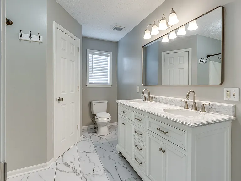 125 Grant Ct — Photo 23