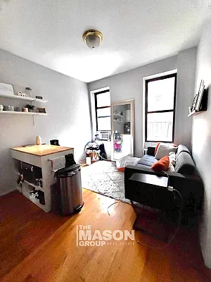 Rented by Mason Group LLC | media 22