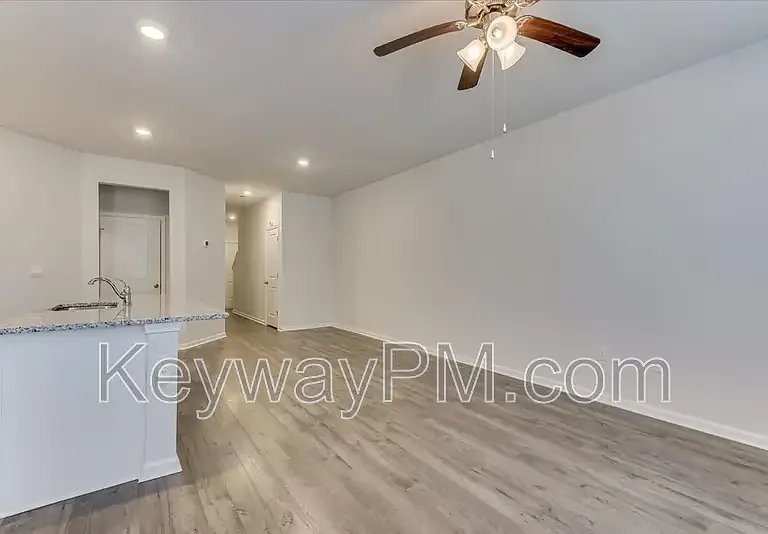930 Quaint Parish Cir — Photo 9