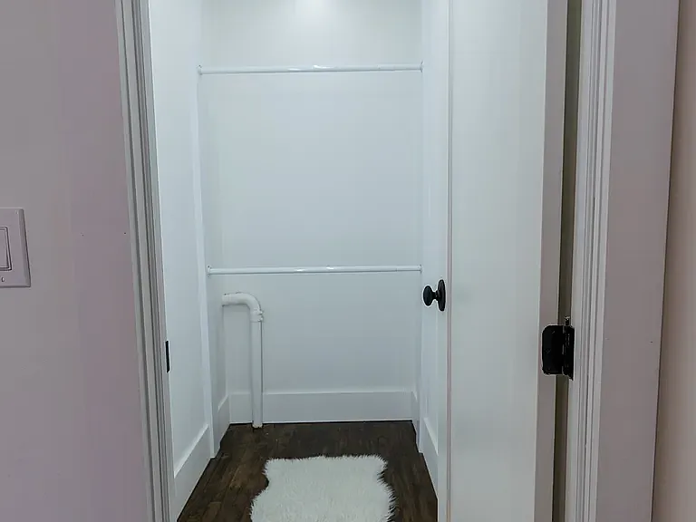 293 Montgomery St #1 — Photo 13