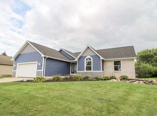 8042 Flintlock Rd, Mount Morris, MI 48458