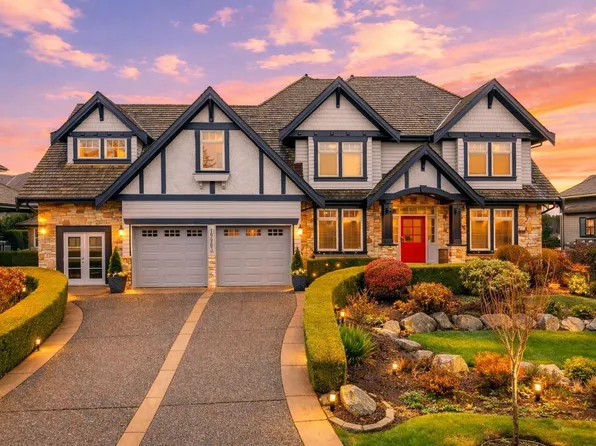 15963 Devonshire Dr, Surrey, BC V3Z 0M2