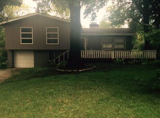 9607 Fremont Ave, Kansas City, MO 64134