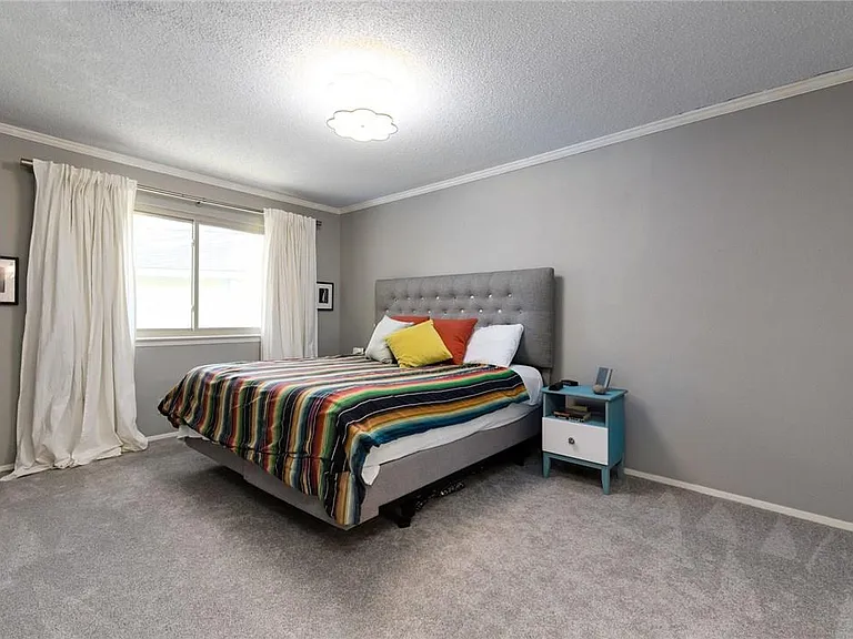 12916 Pegasus St — Photo 15
