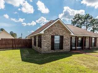 4811 Renie Dr, Erath, LA 70533