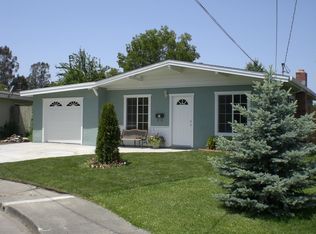 15 Montclair Ct, Petaluma, CA 94954