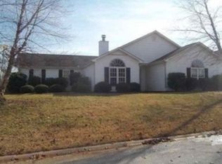 1 Grackle Ct, Simpsonville, SC 29680