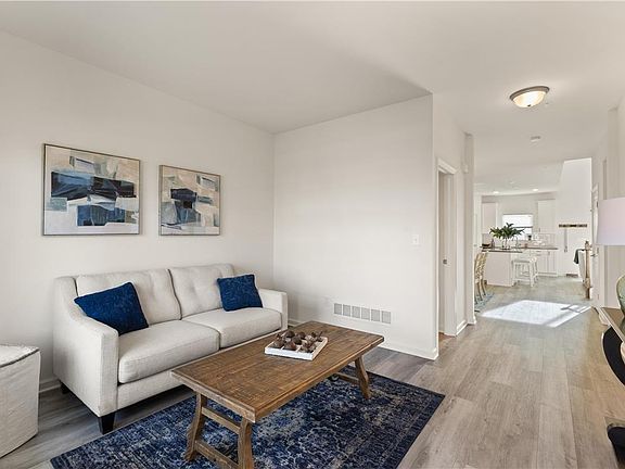 2nd image of 134 Scotty Dr #71