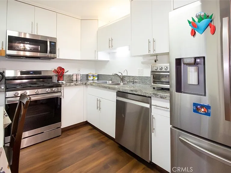 9551 Via Ricardo — Photo 14