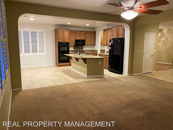 4th image of 4416 Oasis Plains Ave