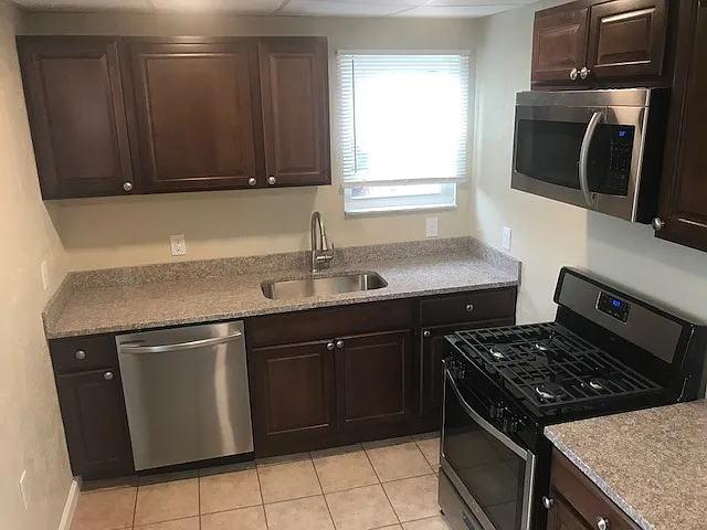 122 Ruth St #B photo 1
