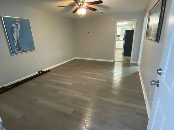407 15th Ave S APT 3, Myrtle Beach, SC 29577