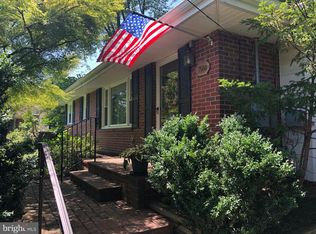 7914 Jackson Rd, Alexandria, VA 22308