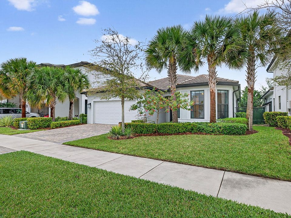 1st image of 2455 Primrose Place