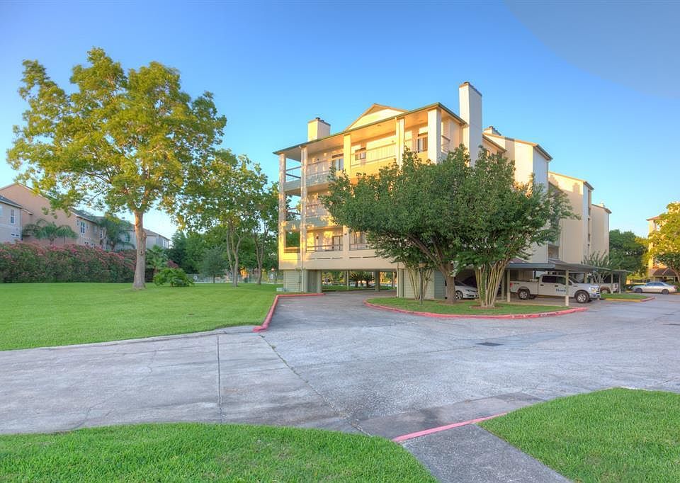 1st image of 18809 Egret Bay Blvd