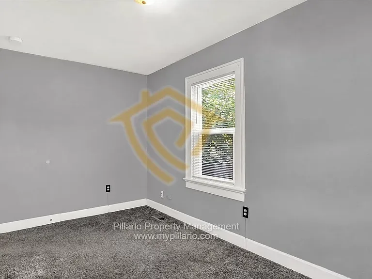 44 S Ewing St — Photo 17