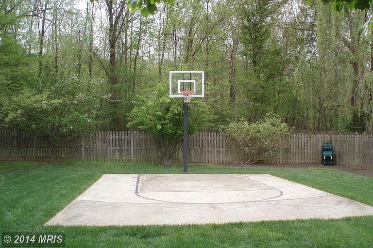 2nd image of 3707 Martins Dairy Cir