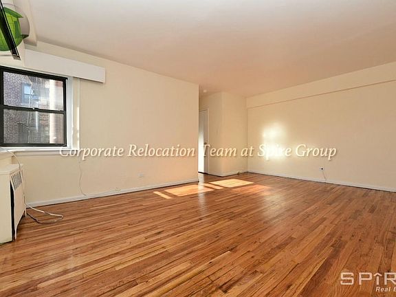 2nd image of 2514 31st Ave APT 5F