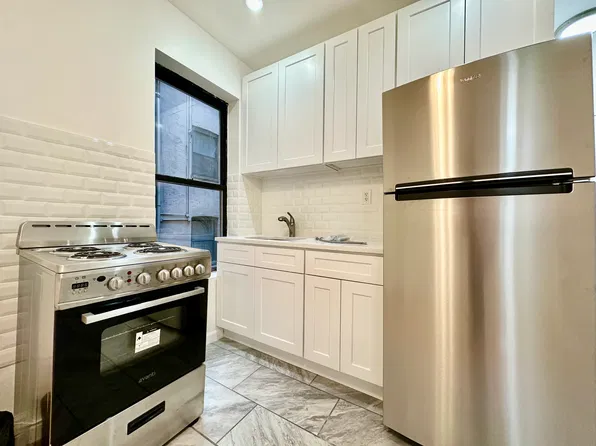 235 Eldridge Street image 1 of 14