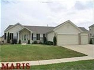 386 Bears Den Dr, Wentzville, MO 63385