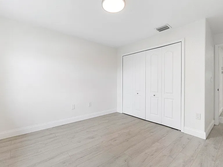 3923 SW 169th Ter — Photo 21