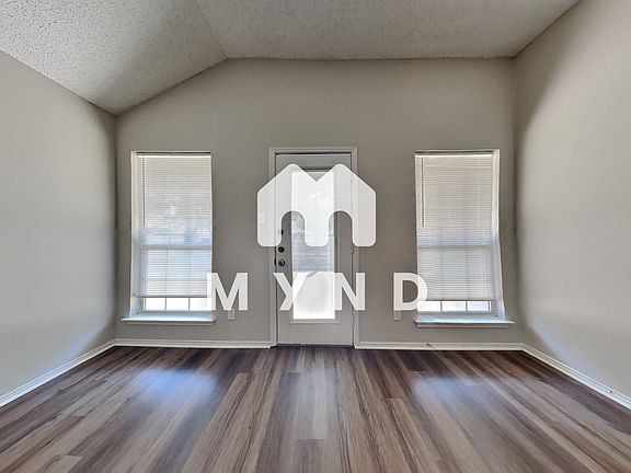 3rd image of 6521 Aires Dr