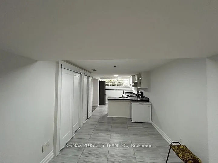 1 bed, $1,600 — Photo 4