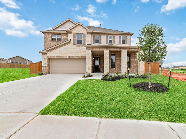 7731 Coral Key Dr — Photo 1