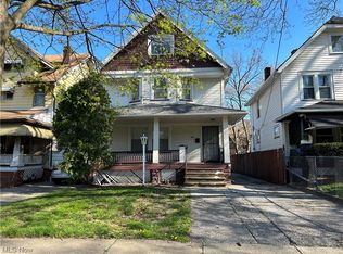 9803 Kempton Ave, Cleveland, OH
