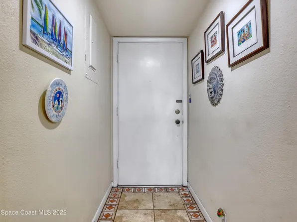 1595 N Atlantic Ave APT 204, Cocoa Beach, FL 32931