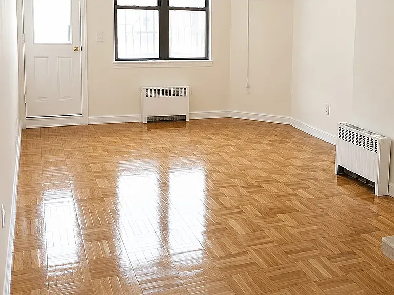 367 W 48th St #PHA — Photo 1