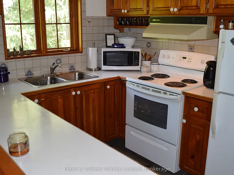 103 Nordic Rd — Photo 5