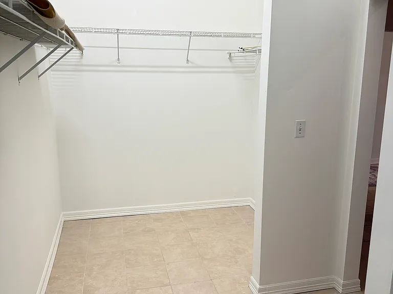 705 Main St #402 — Photo 12