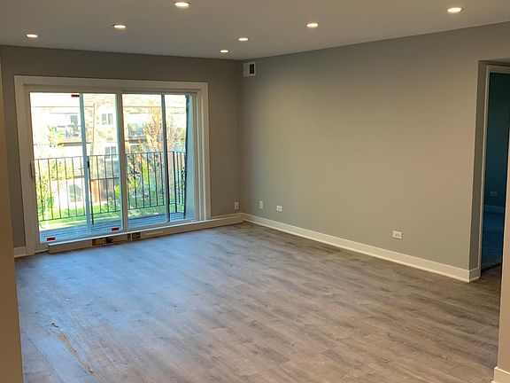 3rd image of 9382 Bay Colony Dr #3