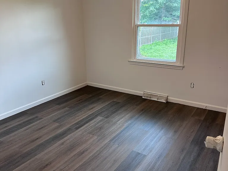 4875 Catalina Dr S — Photo 15