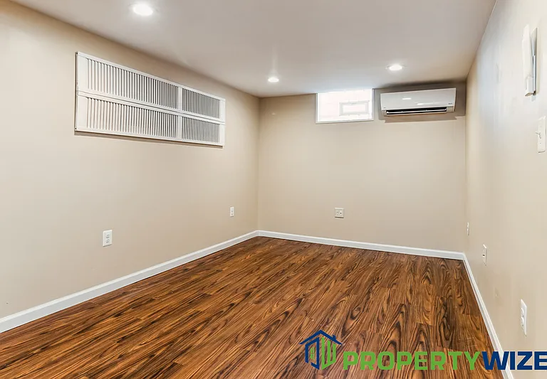 516 Beaumont Ave #B — Photo 17