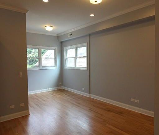 2nd image of 4238 N Albany Ave #2A
