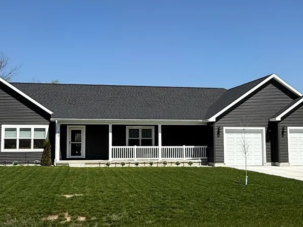 2497 Joseph Dr, Mount Pleasant, MI 48858