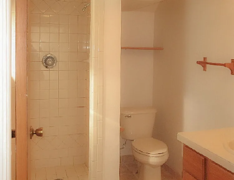 401 W Hoover Ave #6 — Photo 12