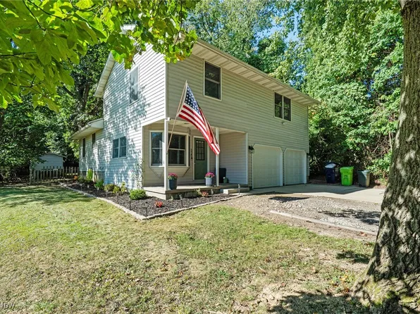 261 Van Evera Rd, Tallmadge, OH 44278