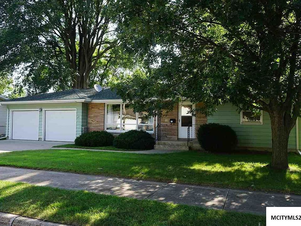1st image of 313 S Hampshire Pl