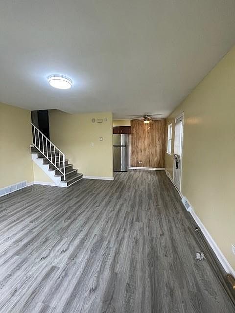 living rm and dinning rm